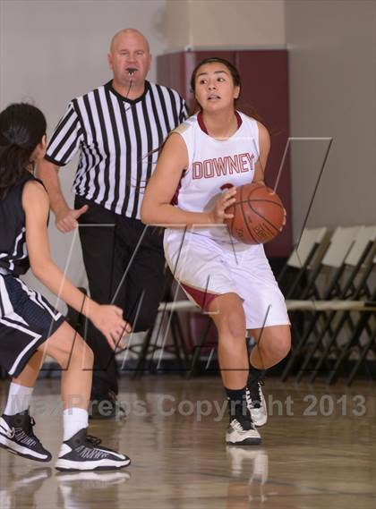 Thumbnail 1 in Downey vs. Dana Hills (MaxPreps Holiday Classic) photogallery.