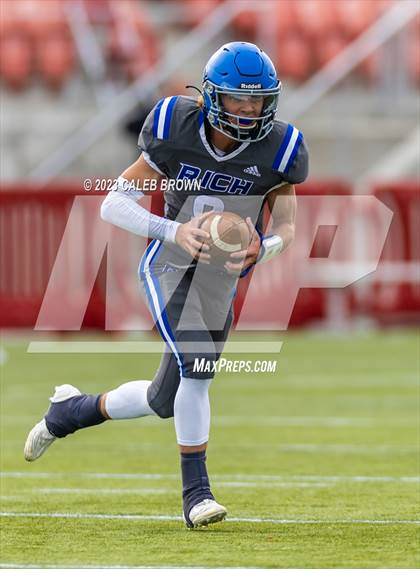Thumbnail 3 in Water Canyon vs Rich (UHSAA 8-player Semifinal) photogallery.