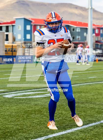 Thumbnail 2 in Water Canyon vs Rich (UHSAA 8-player Semifinal) photogallery.