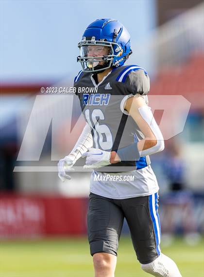 Thumbnail 1 in Water Canyon vs Rich (UHSAA 8-player Semifinal) photogallery.