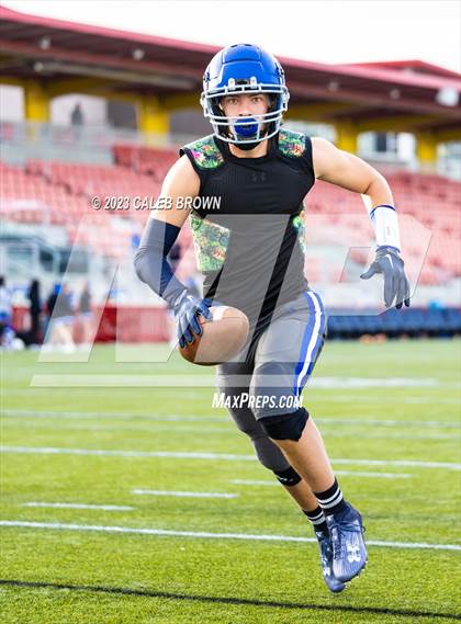 Thumbnail 1 in Water Canyon vs Rich (UHSAA 8-player Semifinal) photogallery.