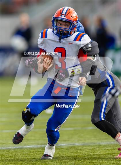 Thumbnail 1 in Water Canyon vs Rich (UHSAA 8-player Semifinal) photogallery.