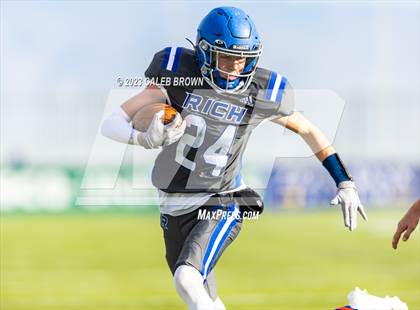 Thumbnail 2 in Water Canyon vs Rich (UHSAA 8-player Semifinal) photogallery.
