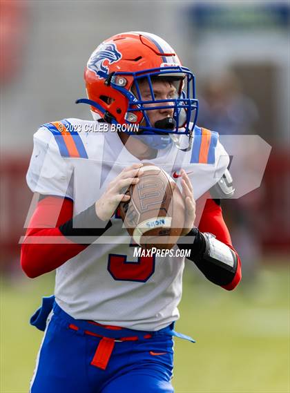 Thumbnail 1 in Water Canyon vs Rich (UHSAA 8-player Semifinal) photogallery.