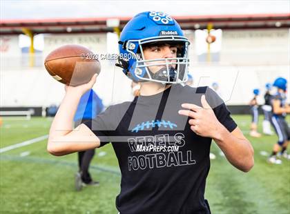 Thumbnail 2 in Water Canyon vs Rich (UHSAA 8-player Semifinal) photogallery.