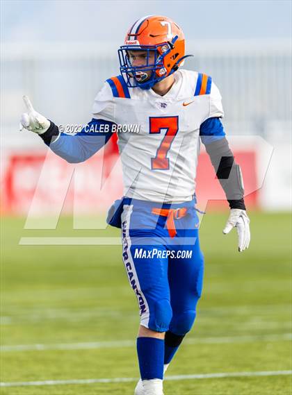 Thumbnail 2 in Water Canyon vs Rich (UHSAA 8-player Semifinal) photogallery.