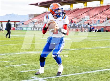 Thumbnail 2 in Water Canyon vs Rich (UHSAA 8-player Semifinal) photogallery.