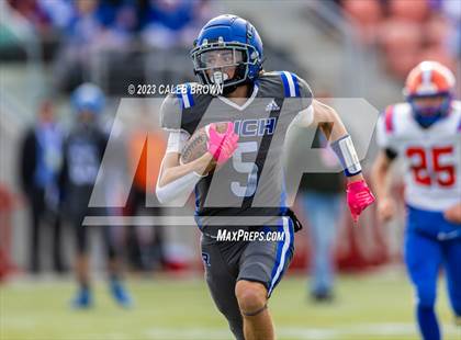 Thumbnail 2 in Water Canyon vs Rich (UHSAA 8-player Semifinal) photogallery.