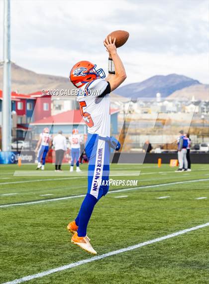 Thumbnail 3 in Water Canyon vs Rich (UHSAA 8-player Semifinal) photogallery.