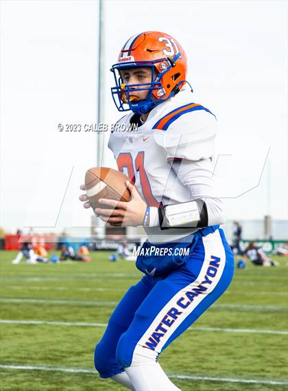 Thumbnail 2 in Water Canyon vs Rich (UHSAA 8-player Semifinal) photogallery.