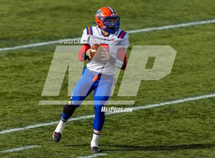 Thumbnail 2 in Water Canyon vs Rich (UHSAA 8-player Semifinal) photogallery.