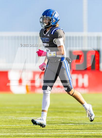Thumbnail 3 in Water Canyon vs Rich (UHSAA 8-player Semifinal) photogallery.