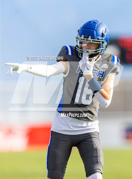 Thumbnail 2 in Water Canyon vs Rich (UHSAA 8-player Semifinal) photogallery.