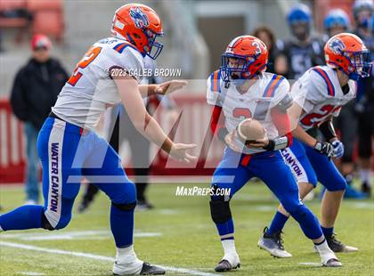 Thumbnail 1 in Water Canyon vs Rich (UHSAA 8-player Semifinal) photogallery.