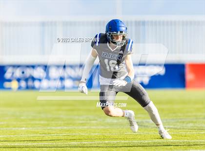 Thumbnail 1 in Water Canyon vs Rich (UHSAA 8-player Semifinal) photogallery.