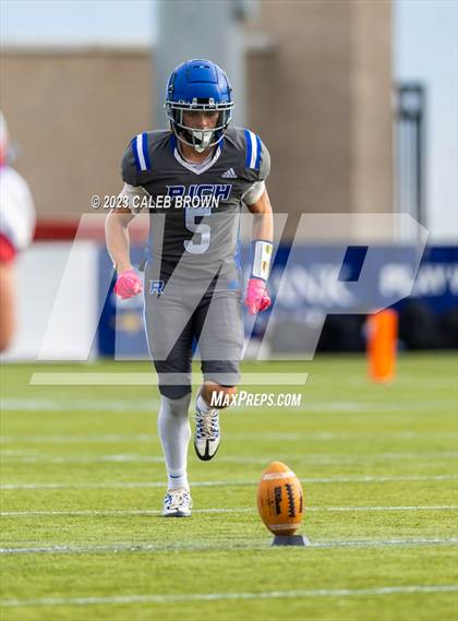 Thumbnail 1 in Water Canyon vs Rich (UHSAA 8-player Semifinal) photogallery.