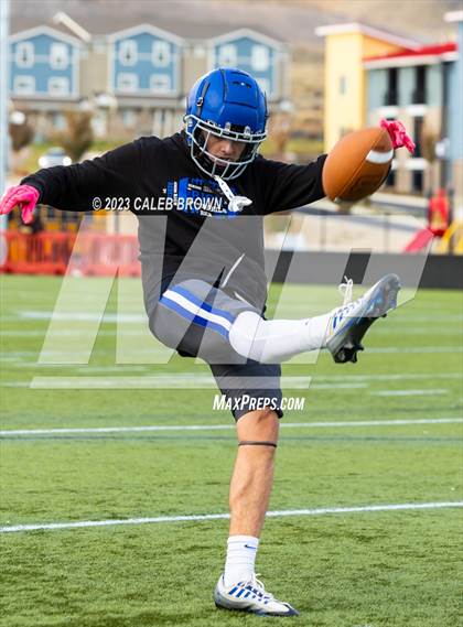 Thumbnail 1 in Water Canyon vs Rich (UHSAA 8-player Semifinal) photogallery.