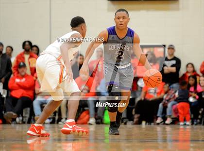 Thumbnail 3 in Brusly vs. Ville Platte (LHSAA 3A Quarterfinal) photogallery.