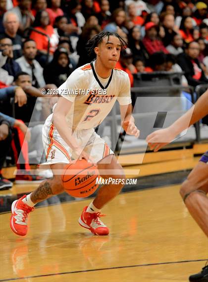 Thumbnail 1 in Brusly vs. Ville Platte (LHSAA 3A Quarterfinal) photogallery.