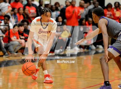 Thumbnail 3 in Brusly vs. Ville Platte (LHSAA 3A Quarterfinal) photogallery.