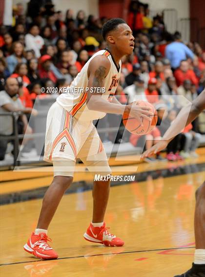 Thumbnail 1 in Brusly vs. Ville Platte (LHSAA 3A Quarterfinal) photogallery.