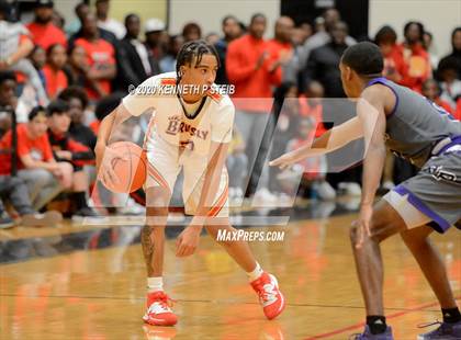 Thumbnail 2 in Brusly vs. Ville Platte (LHSAA 3A Quarterfinal) photogallery.