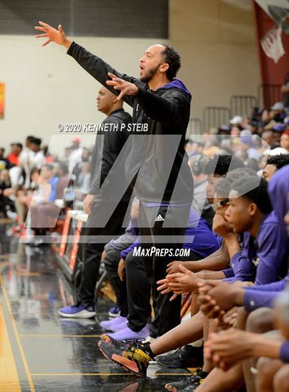 Thumbnail 1 in Brusly vs. Ville Platte (LHSAA 3A Quarterfinal) photogallery.