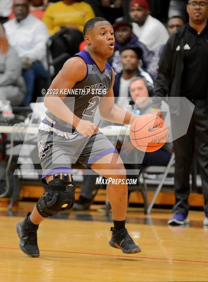 Thumbnail 3 in Brusly vs. Ville Platte (LHSAA 3A Quarterfinal) photogallery.