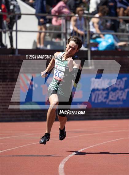 Thumbnail 3 in Penn Relays (4 X 100 Meter) photogallery.