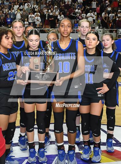 Thumbnail 1 in Mesquite vs. Salpointe Catholic (AIA 4A Final - Awards) photogallery.