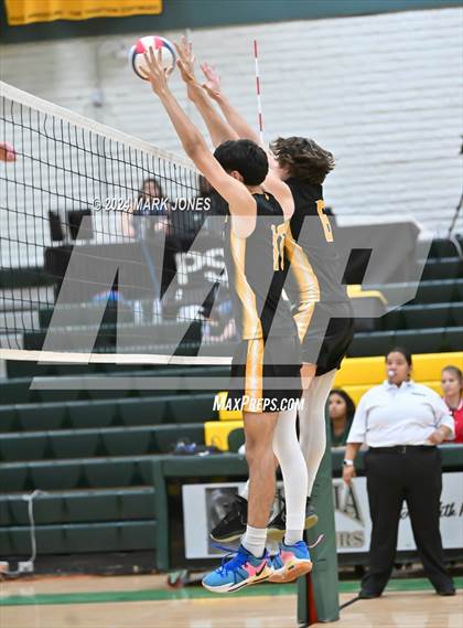 Thumbnail 1 in Northwest Christian @ Peoria photogallery.