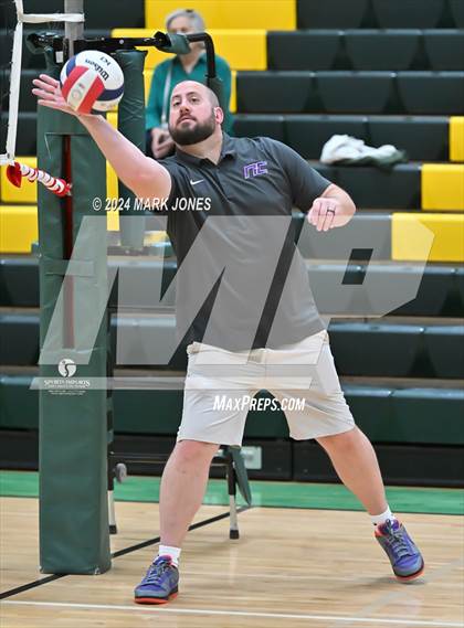 Thumbnail 1 in Northwest Christian @ Peoria photogallery.
