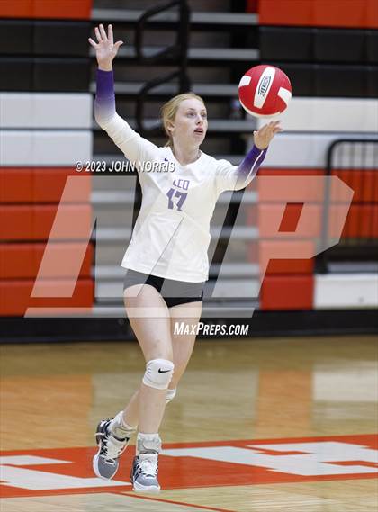 Thumbnail 2 in Leo @ Fort Wayne North Side photogallery.