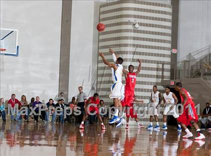 Thumbnail 1 in King vs. Parkview (Whataburger Tournament) photogallery.