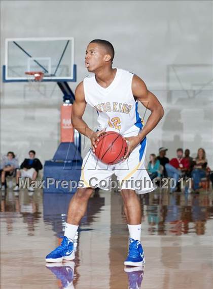 Thumbnail 2 in King vs. Parkview (Whataburger Tournament) photogallery.