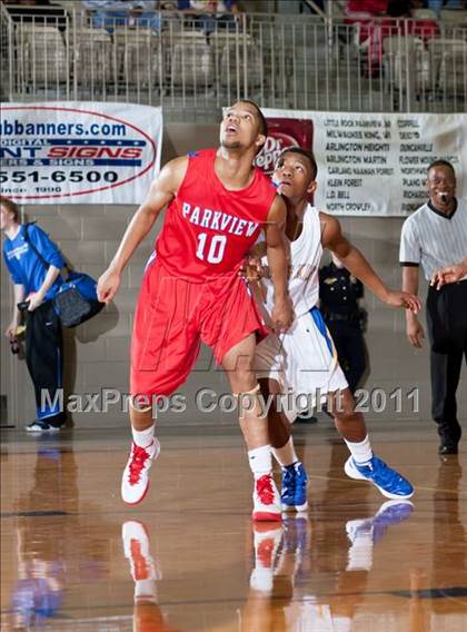 Thumbnail 2 in King vs. Parkview (Whataburger Tournament) photogallery.