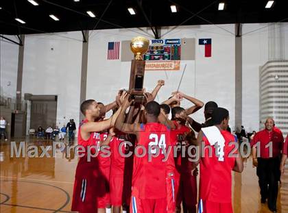 Thumbnail 3 in King vs. Parkview (Whataburger Tournament) photogallery.