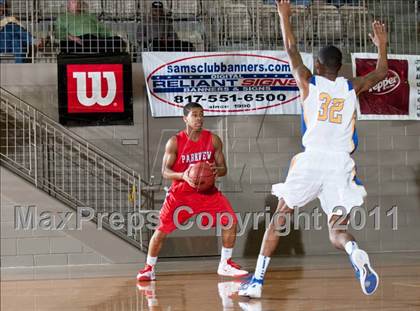Thumbnail 1 in King vs. Parkview (Whataburger Tournament) photogallery.