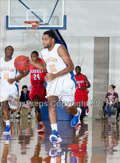 Thumbnail 2 in King vs. Parkview (Whataburger Tournament) photogallery.