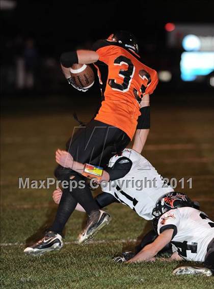 Thumbnail 2 in Elk Mound @ Webster photogallery.
