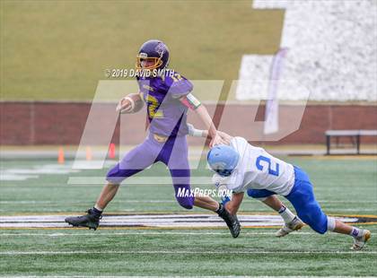 Thumbnail 1 in Mound City/Craig vs. Southwest/Hale/Tina-Avalon (MSHSAA 8-Man Championship) photogallery.