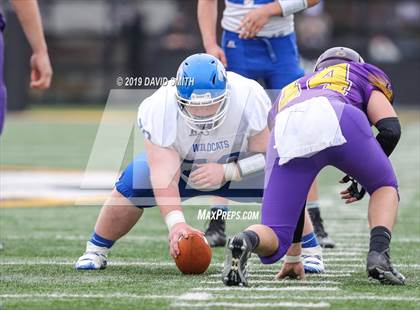 Thumbnail 1 in Mound City/Craig vs. Southwest/Hale/Tina-Avalon (MSHSAA 8-Man Championship) photogallery.