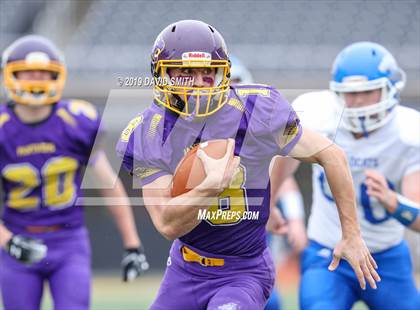 Thumbnail 2 in Mound City/Craig vs. Southwest/Hale/Tina-Avalon (MSHSAA 8-Man Championship) photogallery.