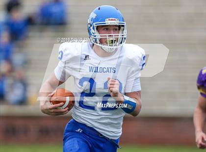Thumbnail 2 in Mound City/Craig vs. Southwest/Hale/Tina-Avalon (MSHSAA 8-Man Championship) photogallery.