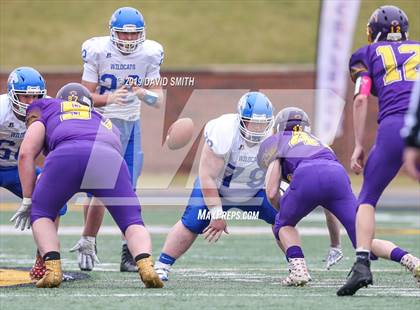 Thumbnail 2 in Mound City/Craig vs. Southwest/Hale/Tina-Avalon (MSHSAA 8-Man Championship) photogallery.
