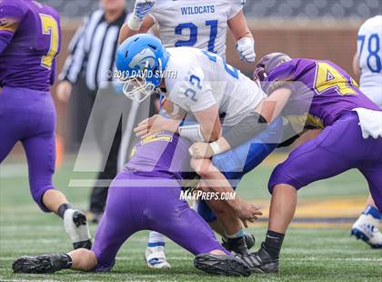 Thumbnail 2 in Mound City/Craig vs. Southwest/Hale/Tina-Avalon (MSHSAA 8-Man Championship) photogallery.