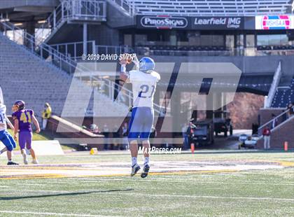 Thumbnail 3 in Mound City/Craig vs. Southwest/Hale/Tina-Avalon (MSHSAA 8-Man Championship) photogallery.