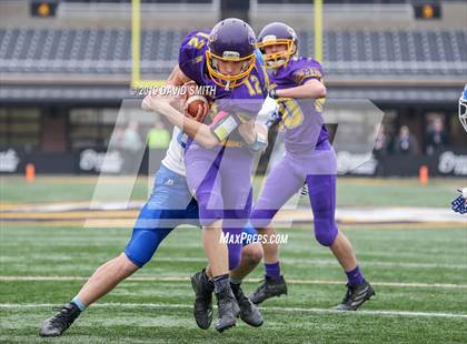 Thumbnail 2 in Mound City/Craig vs. Southwest/Hale/Tina-Avalon (MSHSAA 8-Man Championship) photogallery.
