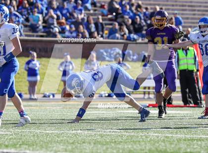 Thumbnail 2 in Mound City/Craig vs. Southwest/Hale/Tina-Avalon (MSHSAA 8-Man Championship) photogallery.