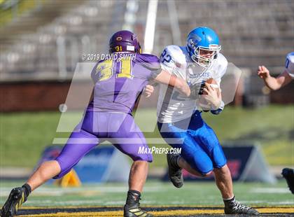 Thumbnail 3 in Mound City/Craig vs. Southwest/Hale/Tina-Avalon (MSHSAA 8-Man Championship) photogallery.